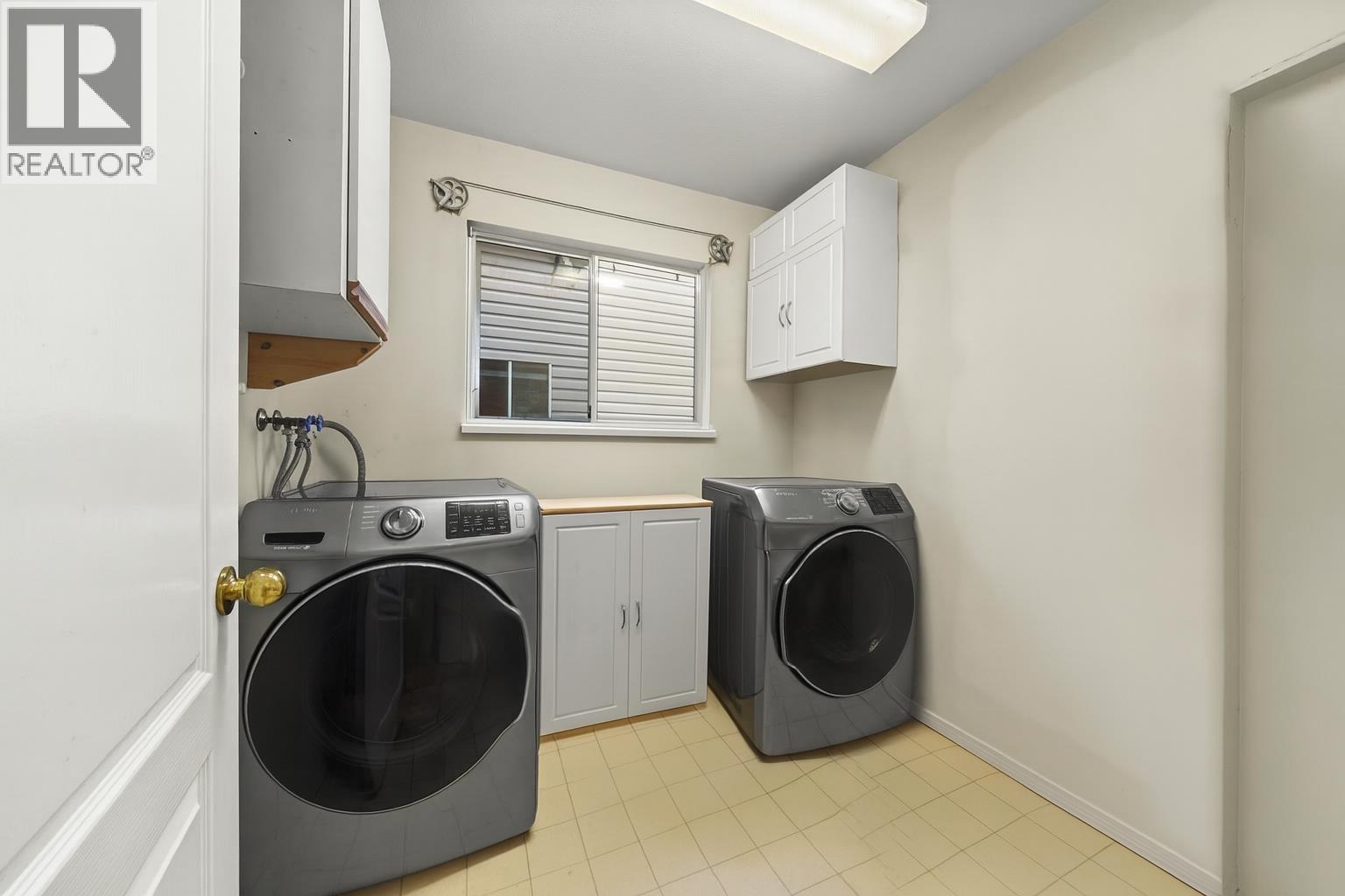 19607 Somerset Drive, Pitt Meadows, British Columbia  V3Y 2L4 - Photo 29 - R3101609