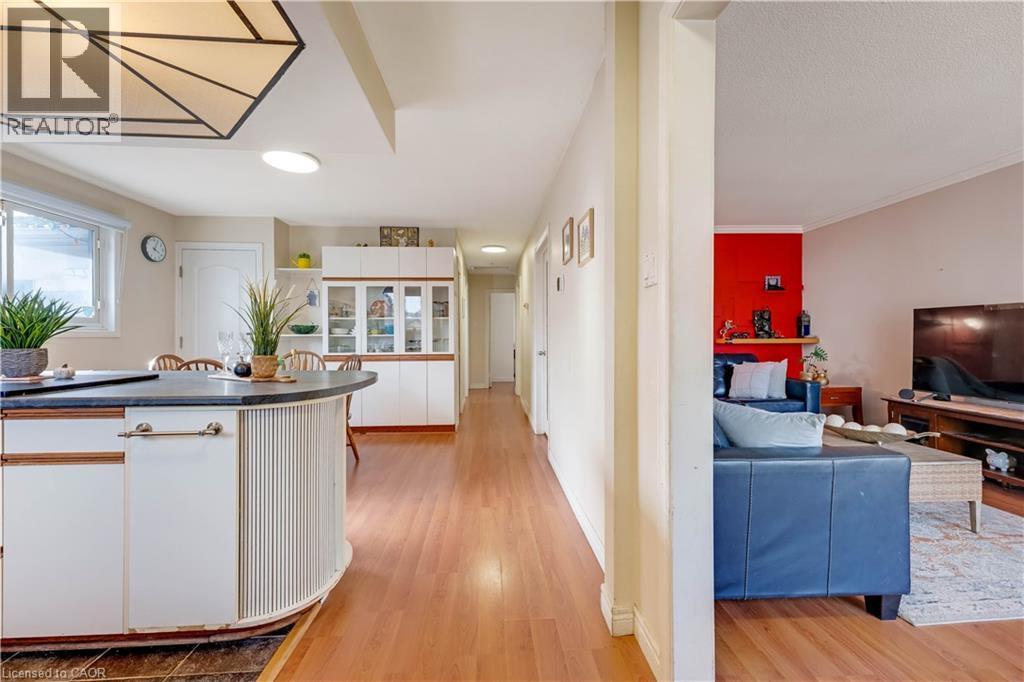 72 St Jerome Crescent, Kitchener, Ontario  N2C 2L2 - Photo 3 - 40820876