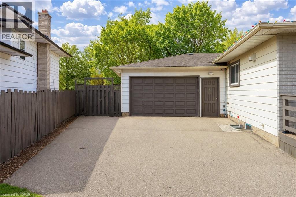 72 St Jerome Crescent, Kitchener, Ontario  N2C 2L2 - Photo 42 - 40820876