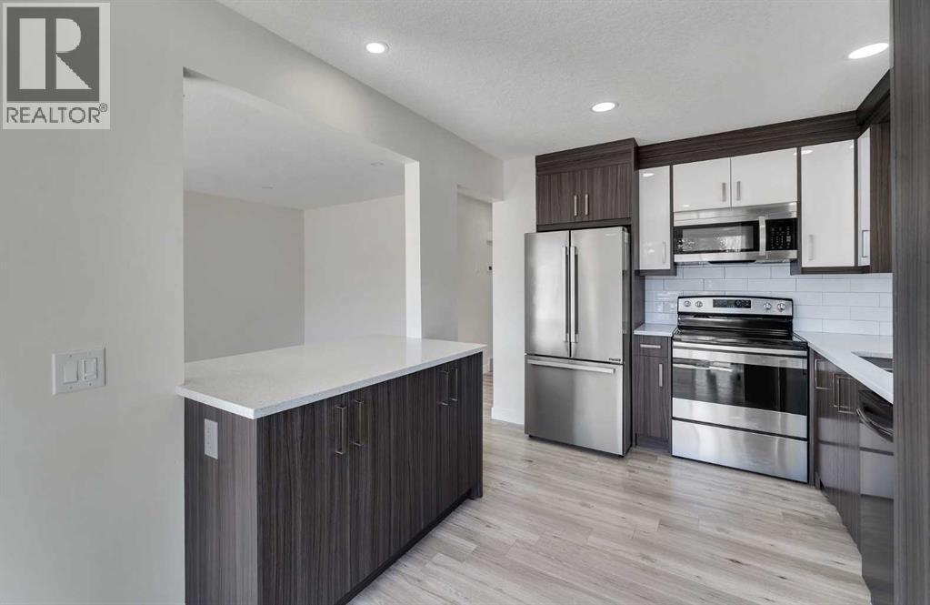 55 Dalton Bay Nw, Calgary, Alberta  T3A 1H7 - Photo 11 - A2301751