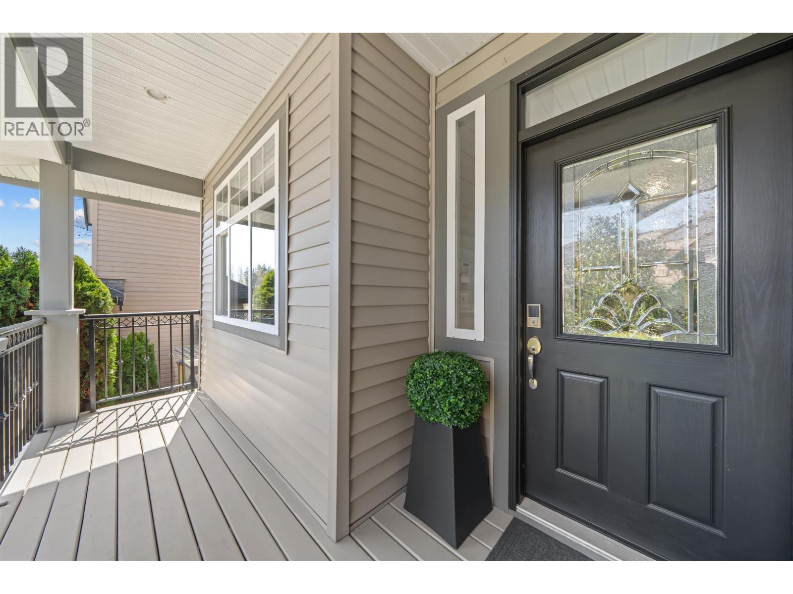 13145 239b Street, Maple Ridge, British Columbia V4R 0A5 - Photo 3 - R3112012