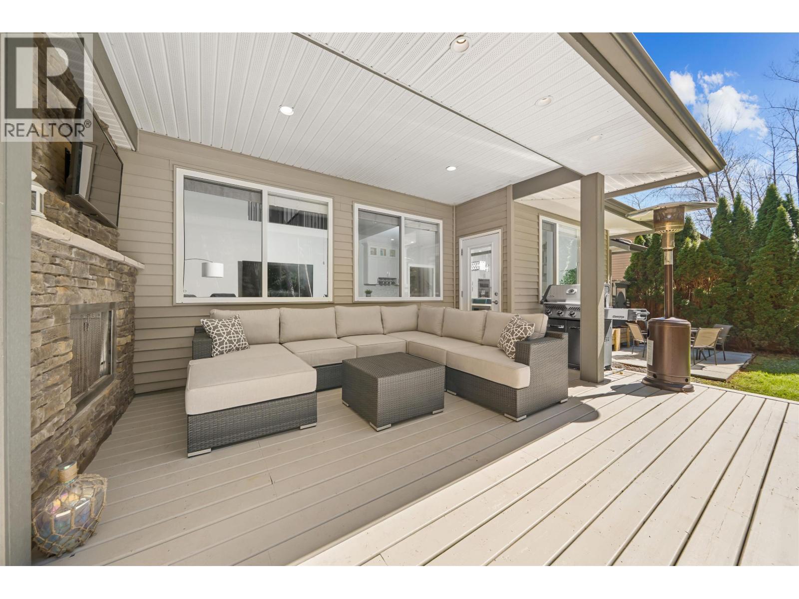 13145 239b Street, Maple Ridge, British Columbia V4R 0A5 - Photo 37 - R3112012