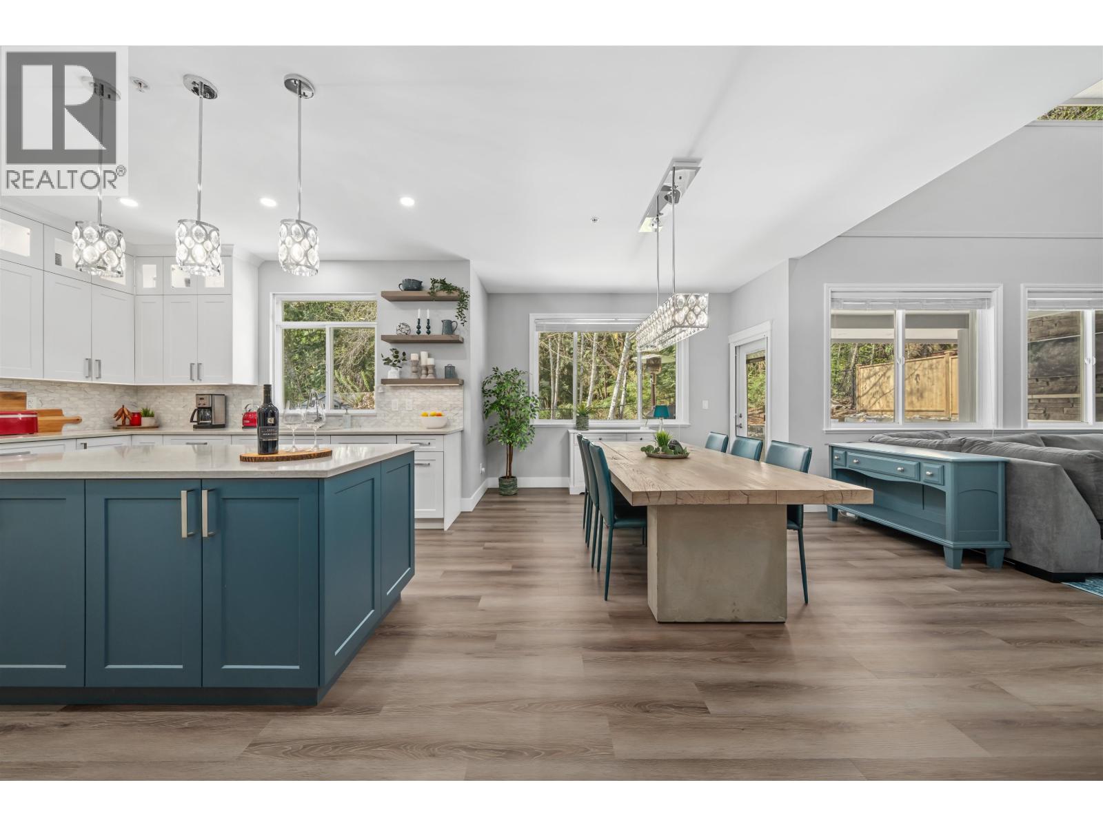 13145 239b Street, Maple Ridge, British Columbia V4R 0A5 - Photo 6 - R3112012