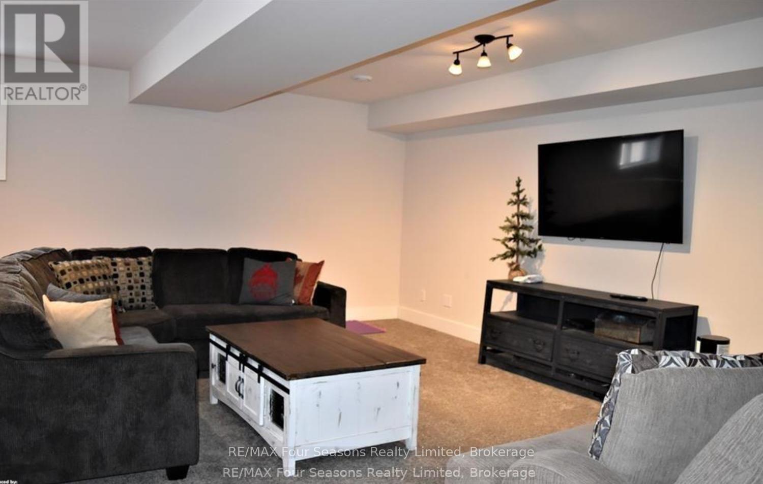 309 Yellow Birch Crescent, Blue Mountains, Ontario  L9Y 0Y5 - Photo 17 - X13004050