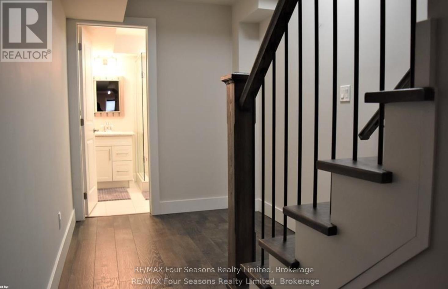 309 Yellow Birch Crescent, Blue Mountains, Ontario  L9Y 0Y5 - Photo 22 - X13004050