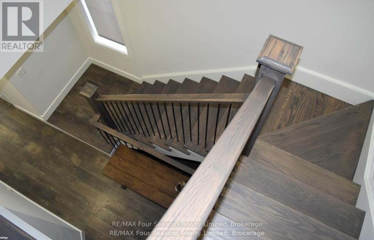 309 Yellow Birch Crescent, Blue Mountains, Ontario  L9Y 0Y5 - Photo 23 - X13004050