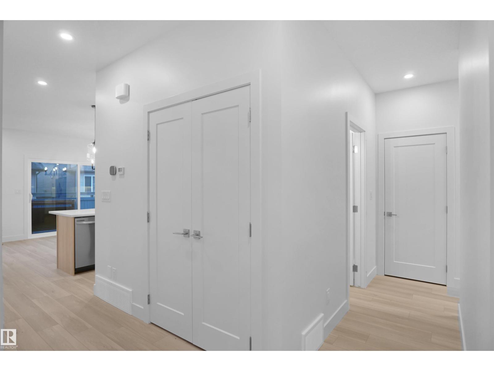 3050 Dixon Landing Ld Sw, Edmonton, Alberta  T6W 5L2 - Photo 5 - E4482448