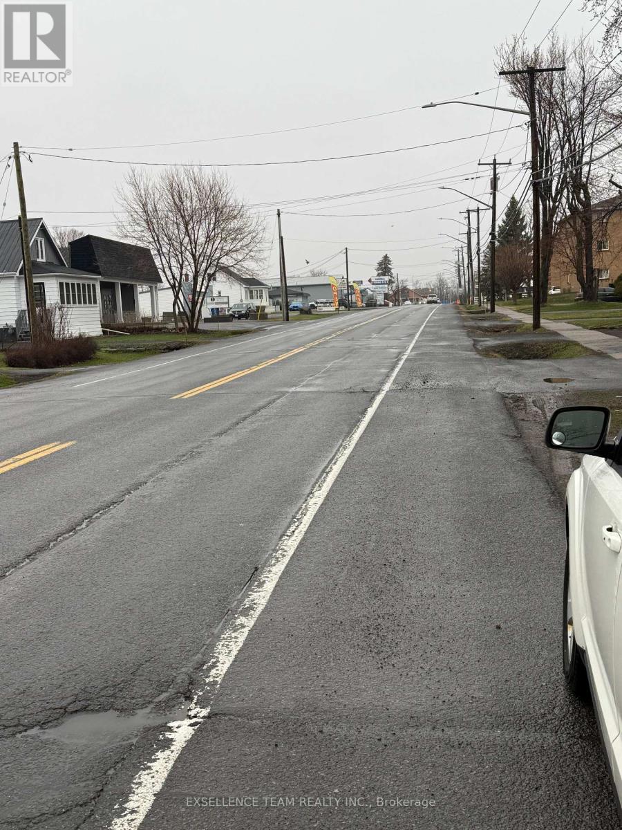 3007 Pitt Street, Cornwall, Ontario  K6K 1A5 - Photo 9 - X13004066