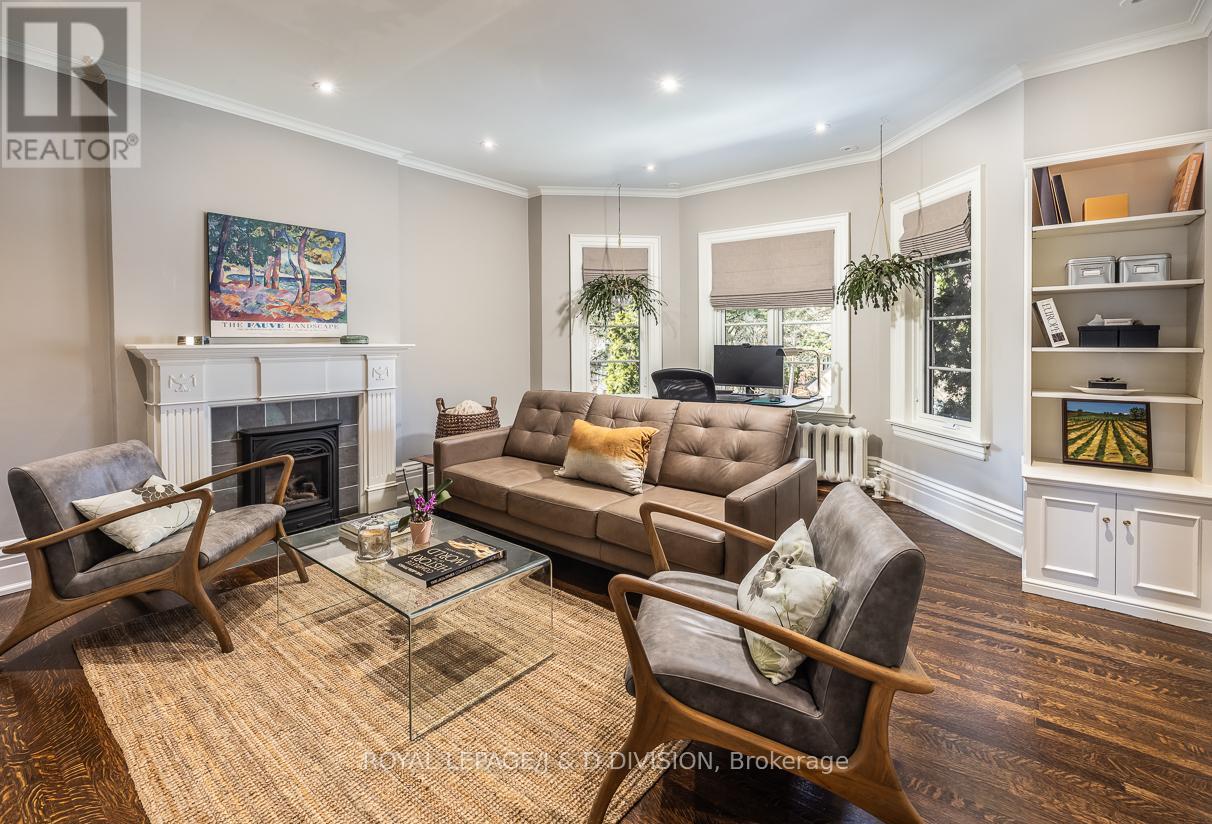 17 Parkwood Avenue, Toronto, Ontario  M4V 2W9 - Photo 34 - C13003814