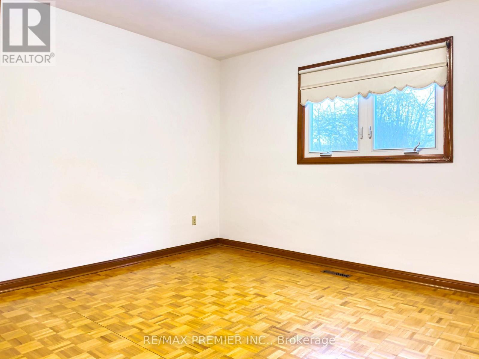 Main - 56 Fairchild Avenue, Toronto, Ontario  M2M 1T7 - Photo 21 - C13003928