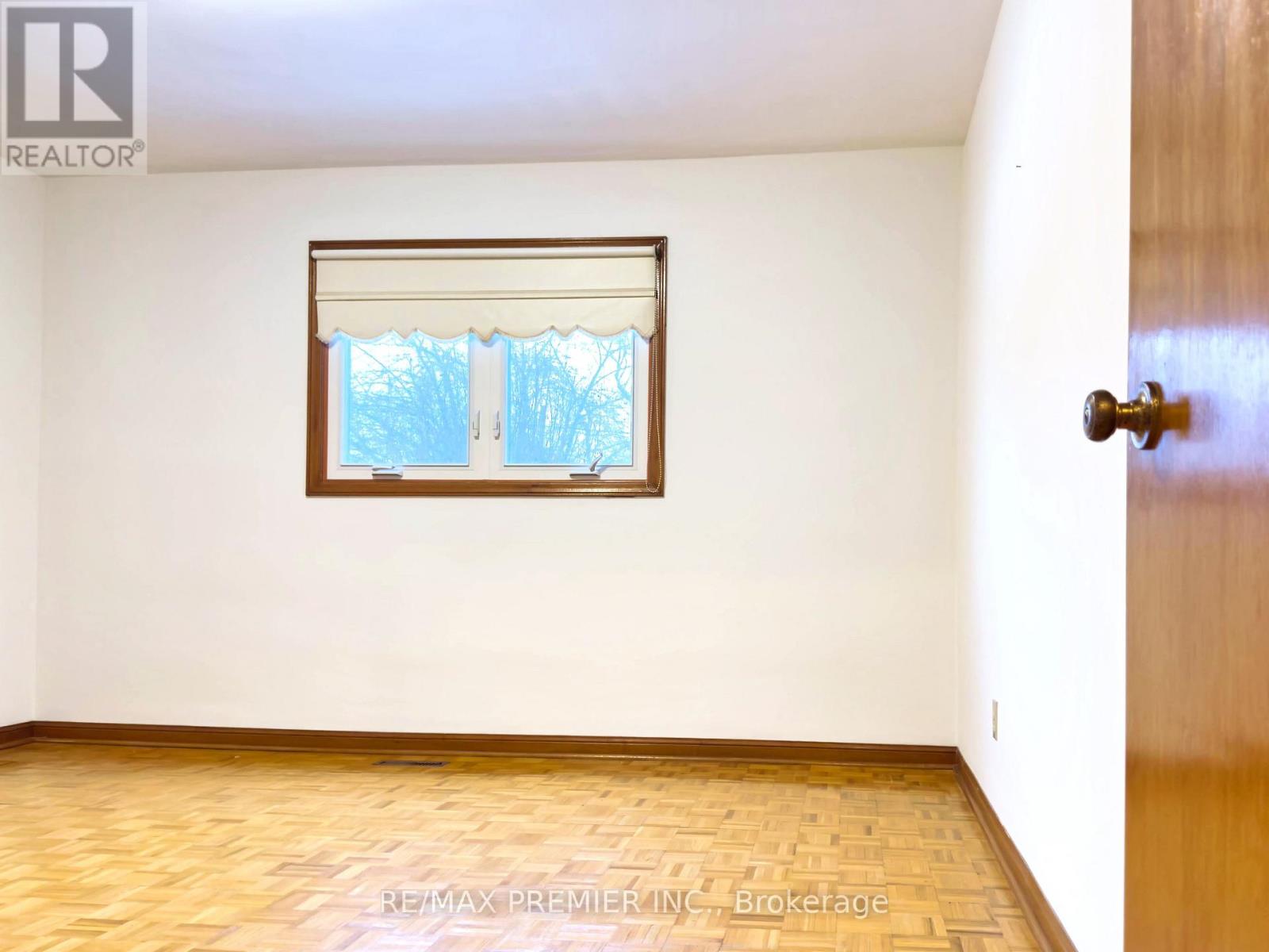 Main - 56 Fairchild Avenue, Toronto, Ontario  M2M 1T7 - Photo 20 - C13003928