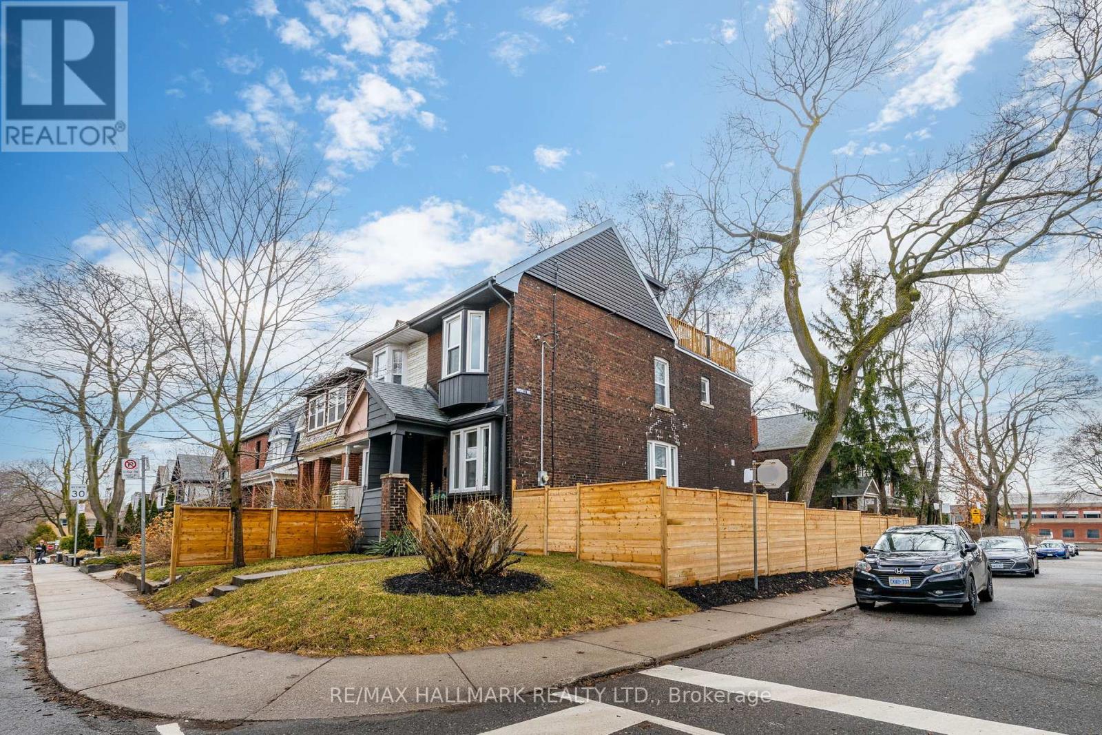 31 Myrtle Avenue, Toronto, Ontario  M4M 2A4 - Photo 4 - E12962704