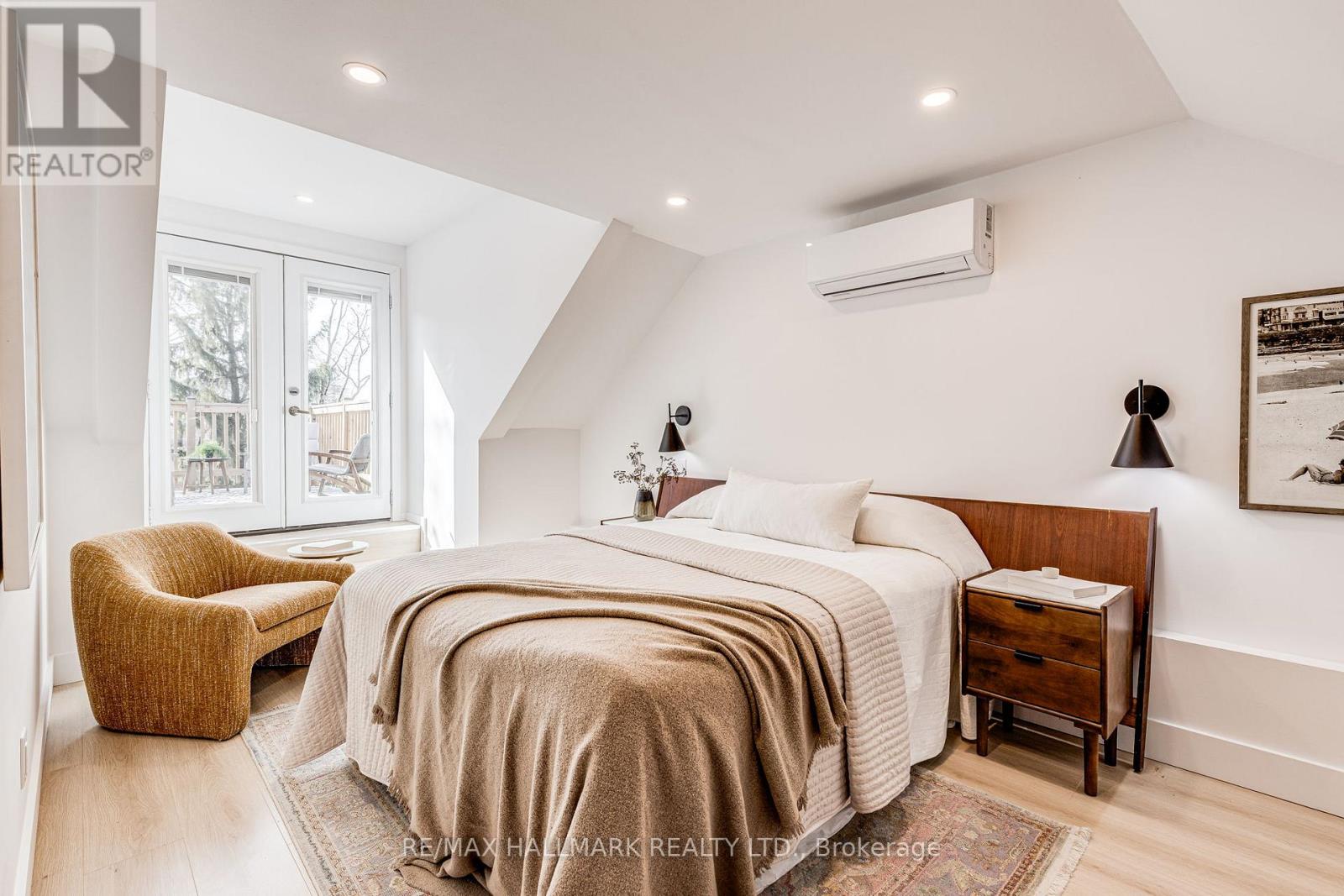 31 Myrtle Avenue, Toronto, Ontario  M4M 2A4 - Photo 18 - E12962704