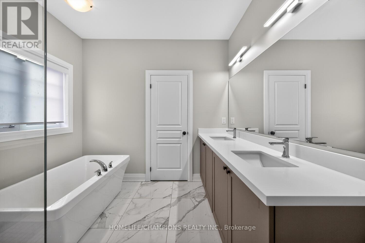 36 Truro Circle, Brampton, Ontario  L7A 4E6 - Photo 31 - W12998612