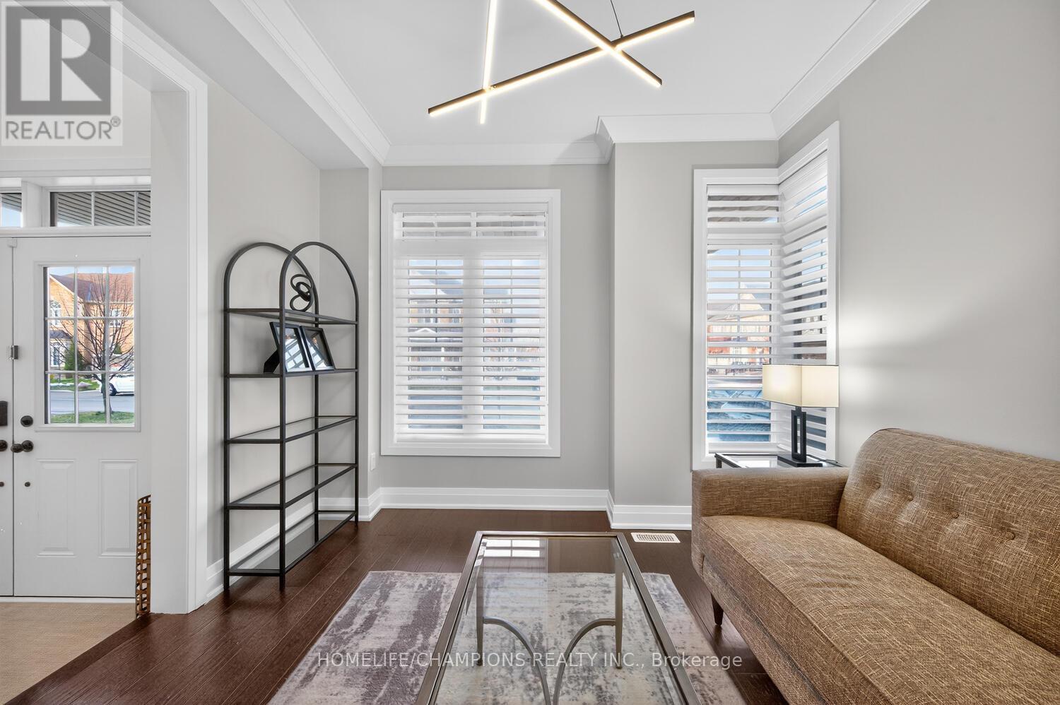 36 Truro Circle, Brampton, Ontario  L7A 4E6 - Photo 9 - W12998612