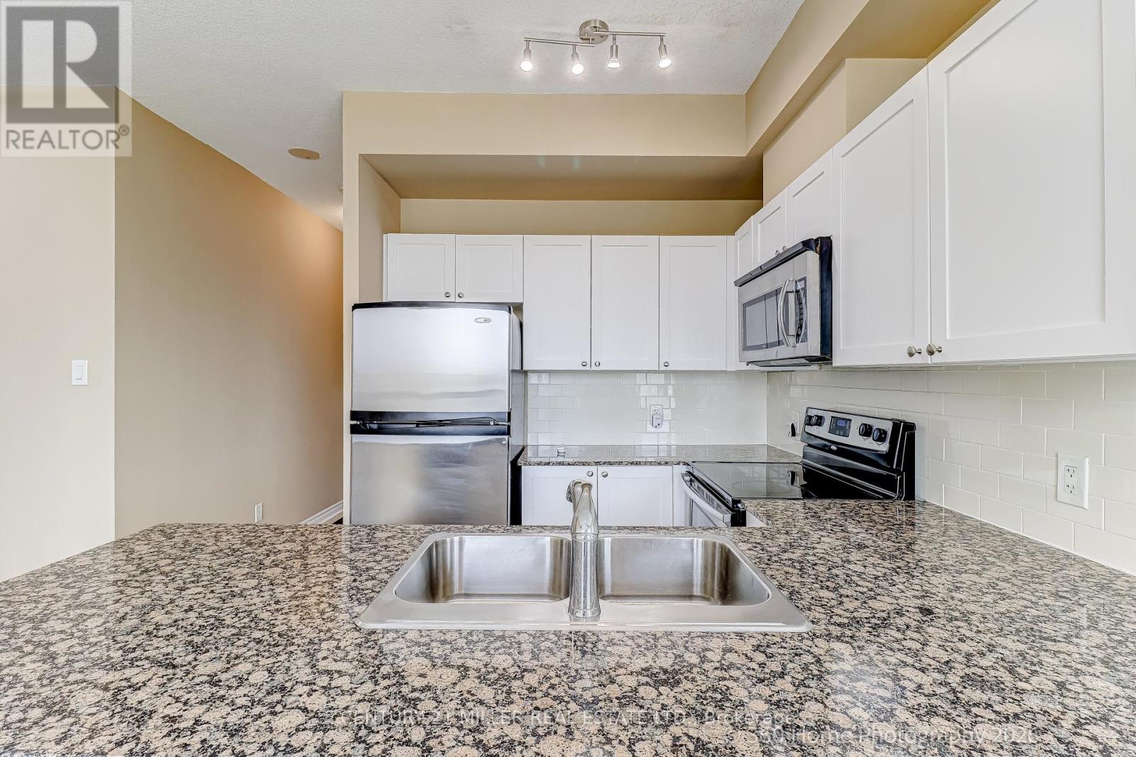 2306 - 3525 Kariya Drive, Mississauga, Ontario  L5B 0C2 - Photo 11 - W13003882