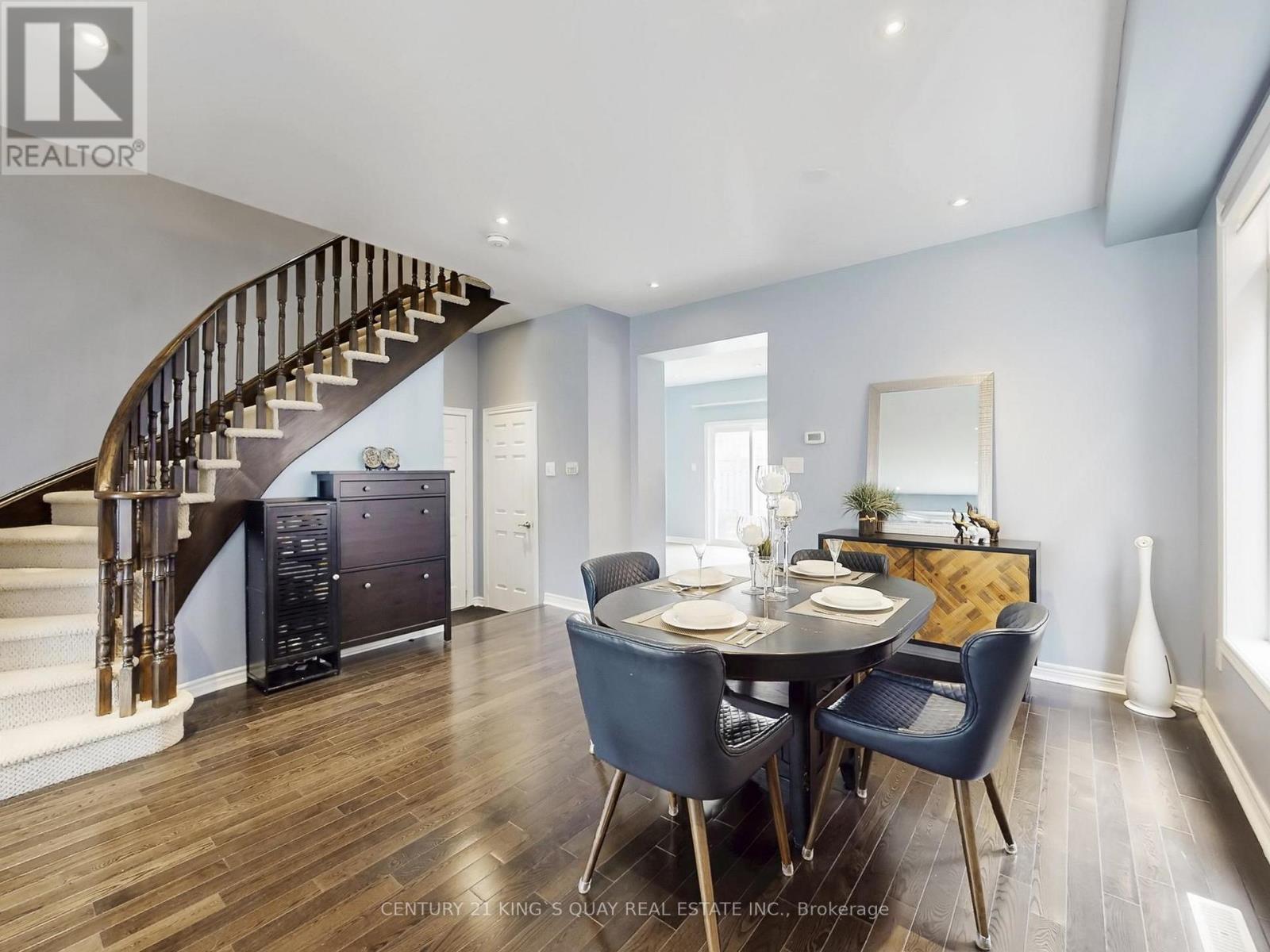 35 Mckennon Street, Markham, Ontario  L6E 1H5 - Photo 9 - N13004054