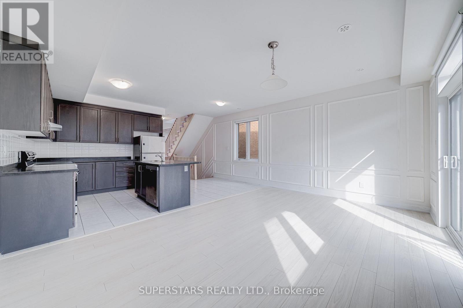 15 Sissons Way, Markham, Ontario  L6B 1R2 - Photo 8 - N13004060