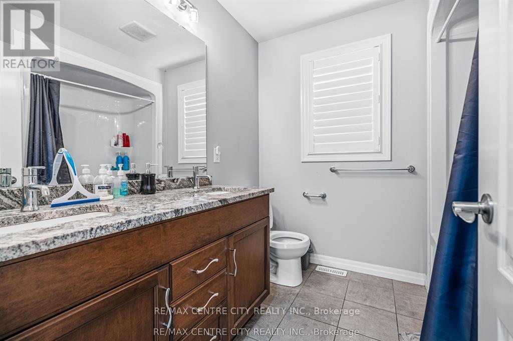 1999 Maddex Way, London North, Ontario  N5X 0M8 - Photo 16 - X12636950