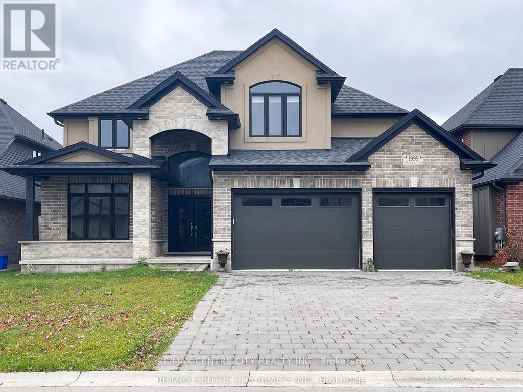 1999 MADDEX WAY, London North, Ontario