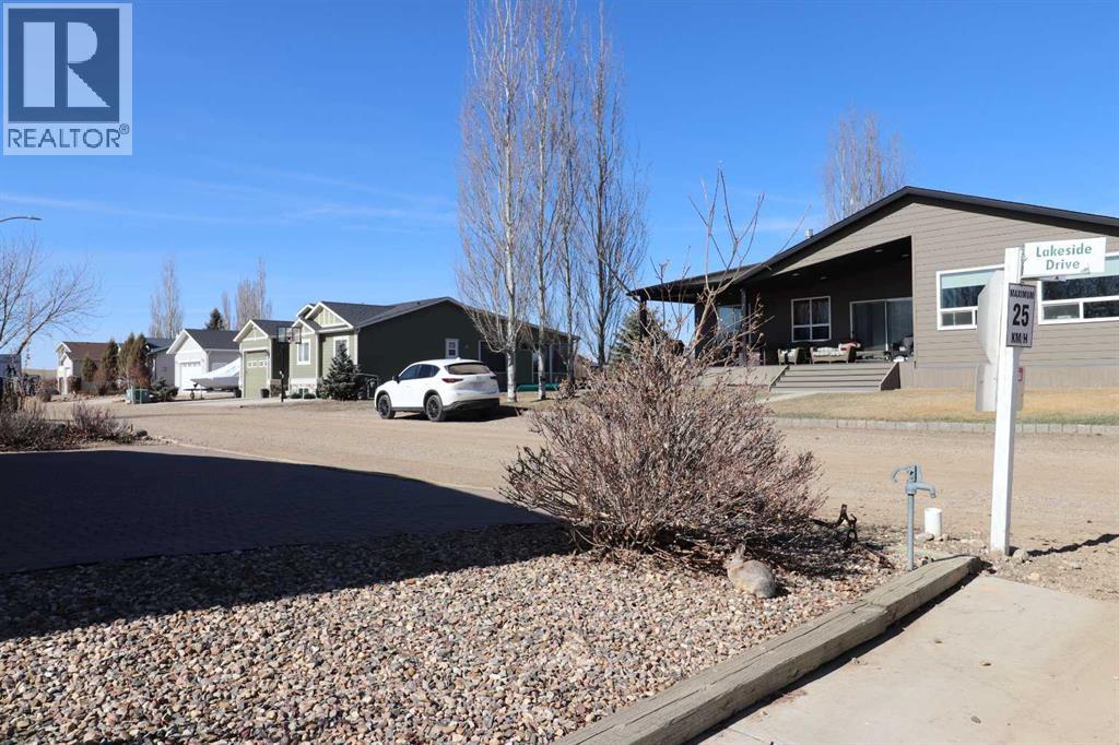 663 Lakeside Drive, Rural Vulcan County, Alberta  T0L 0R0 - Photo 15 - A2289745