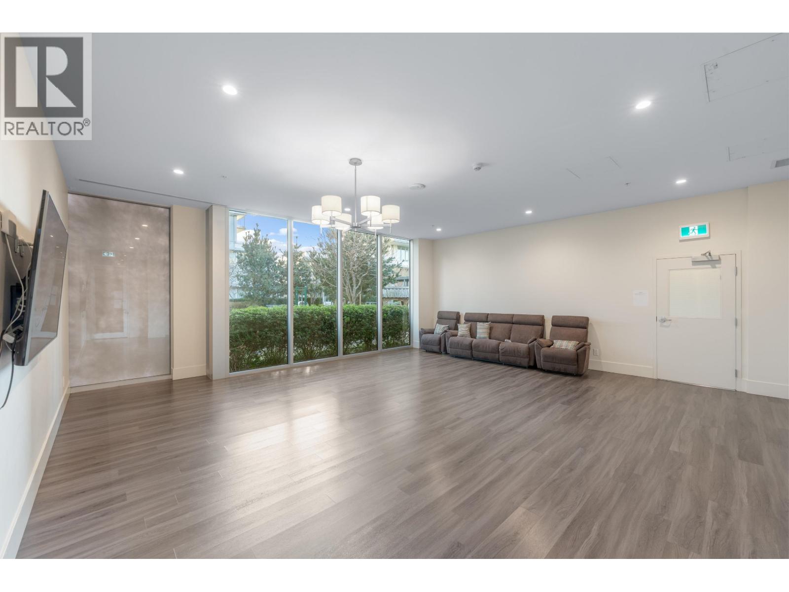 808 8628 Hazelbridge Way, Richmond, British Columbia  V6X 0R5 - Photo 32 - R3111773