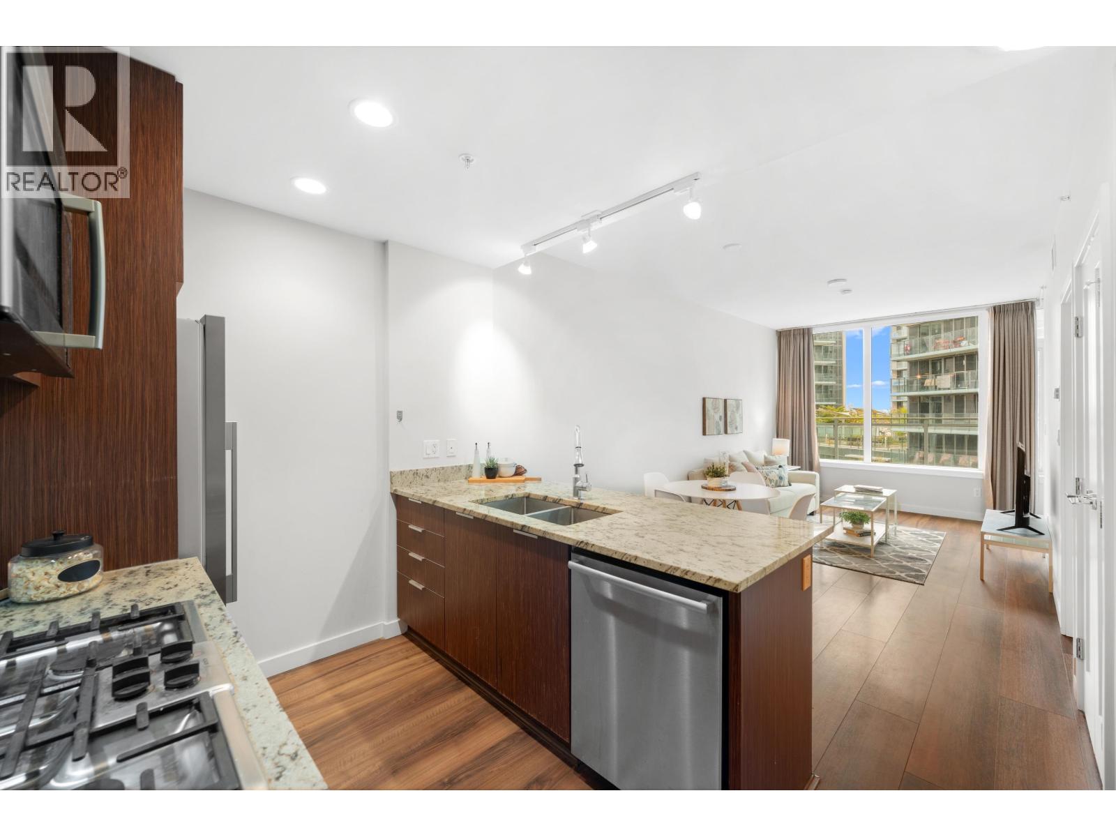 808 8628 Hazelbridge Way, Richmond, British Columbia  V6X 0R5 - Photo 14 - R3111773