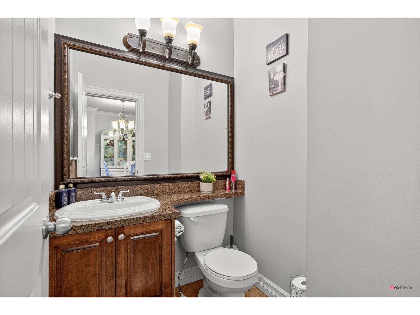 6418 137a Street, Surrey, British Columbia  V3W 1S6 - Photo 8 - R3111351