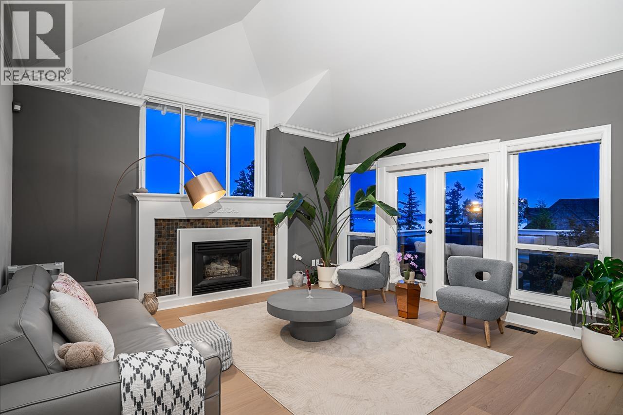 5431 West Vista Court, West Vancouver, British Columbia  V7W 3G8 - Photo 4 - R3111139