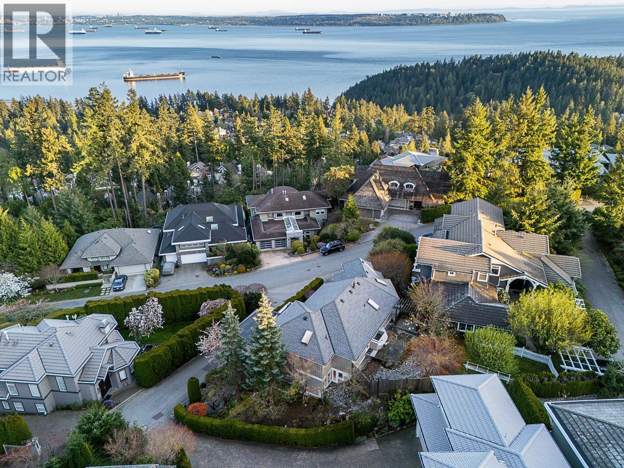 5431 West Vista Court, West Vancouver, British Columbia  V7W 3G8 - Photo 28 - R3111139