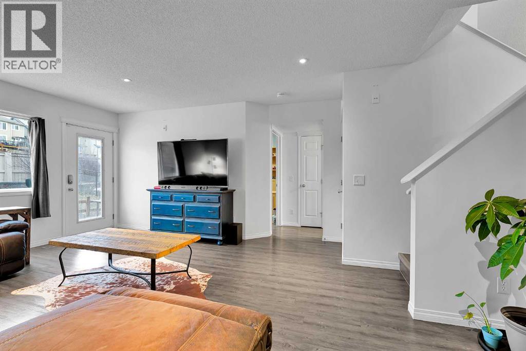 65 Sunset Heights, Cochrane, Alberta T4C 0C7 - Photo 20 - A2283840