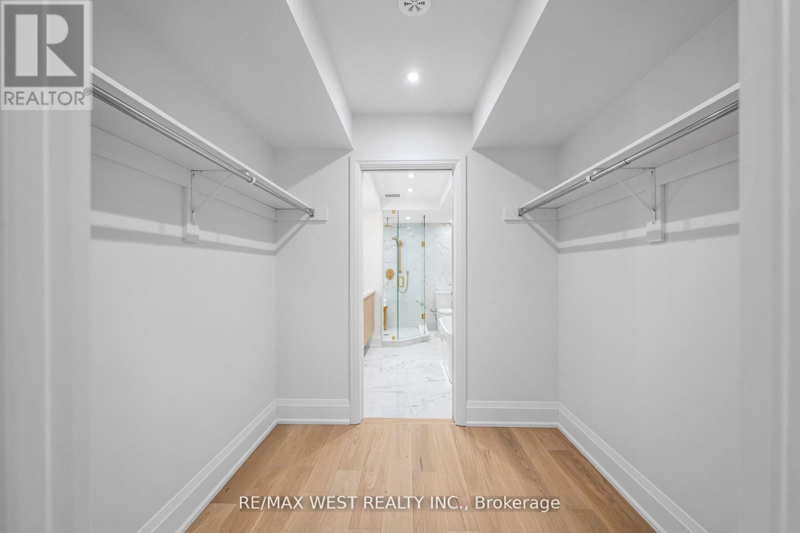 64 Gwynne Avenue, Toronto, Ontario  M6K 2C4 - Photo 22 - W13004038