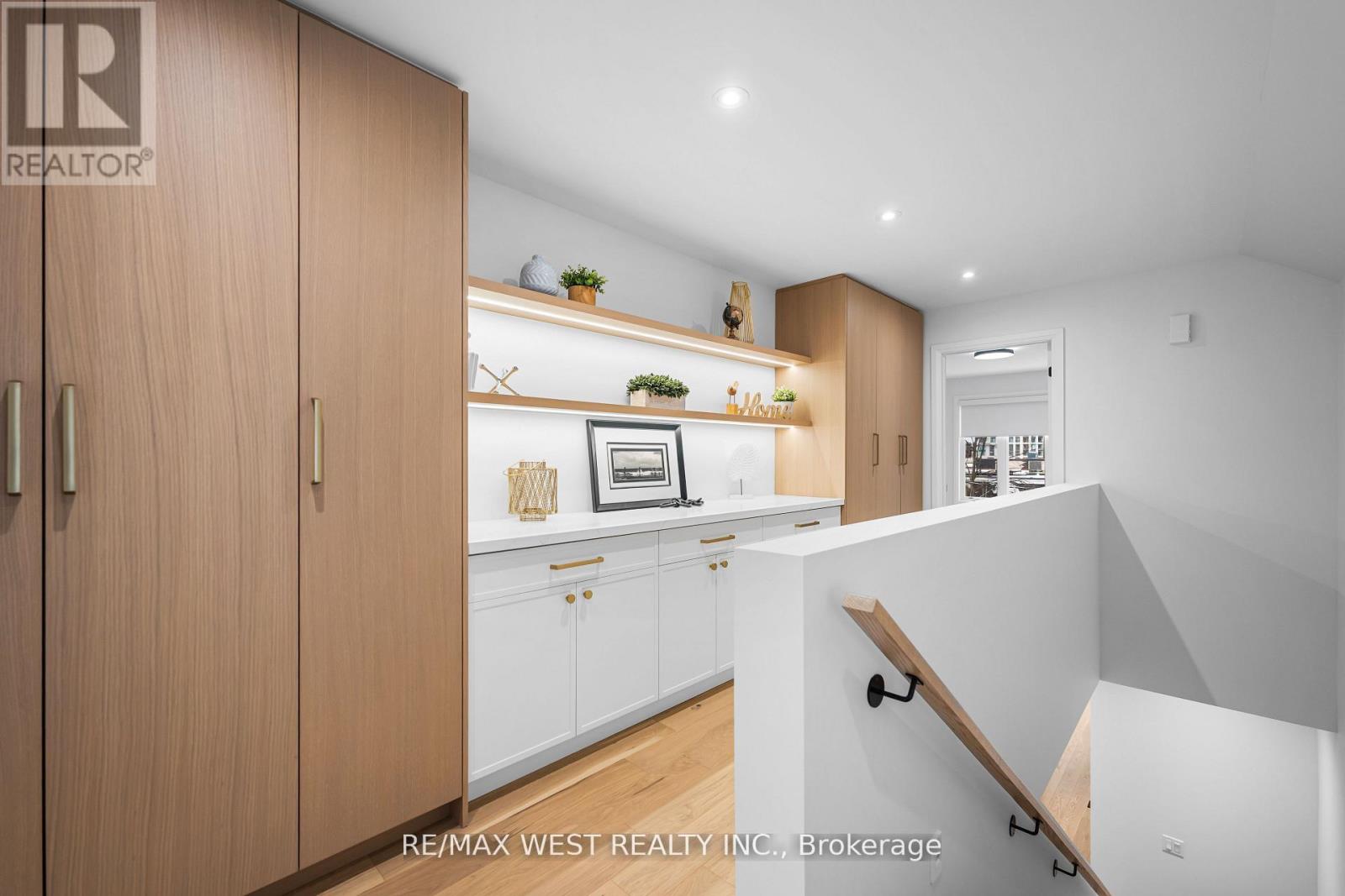 64 Gwynne Avenue, Toronto, Ontario  M6K 2C4 - Photo 29 - W13004038