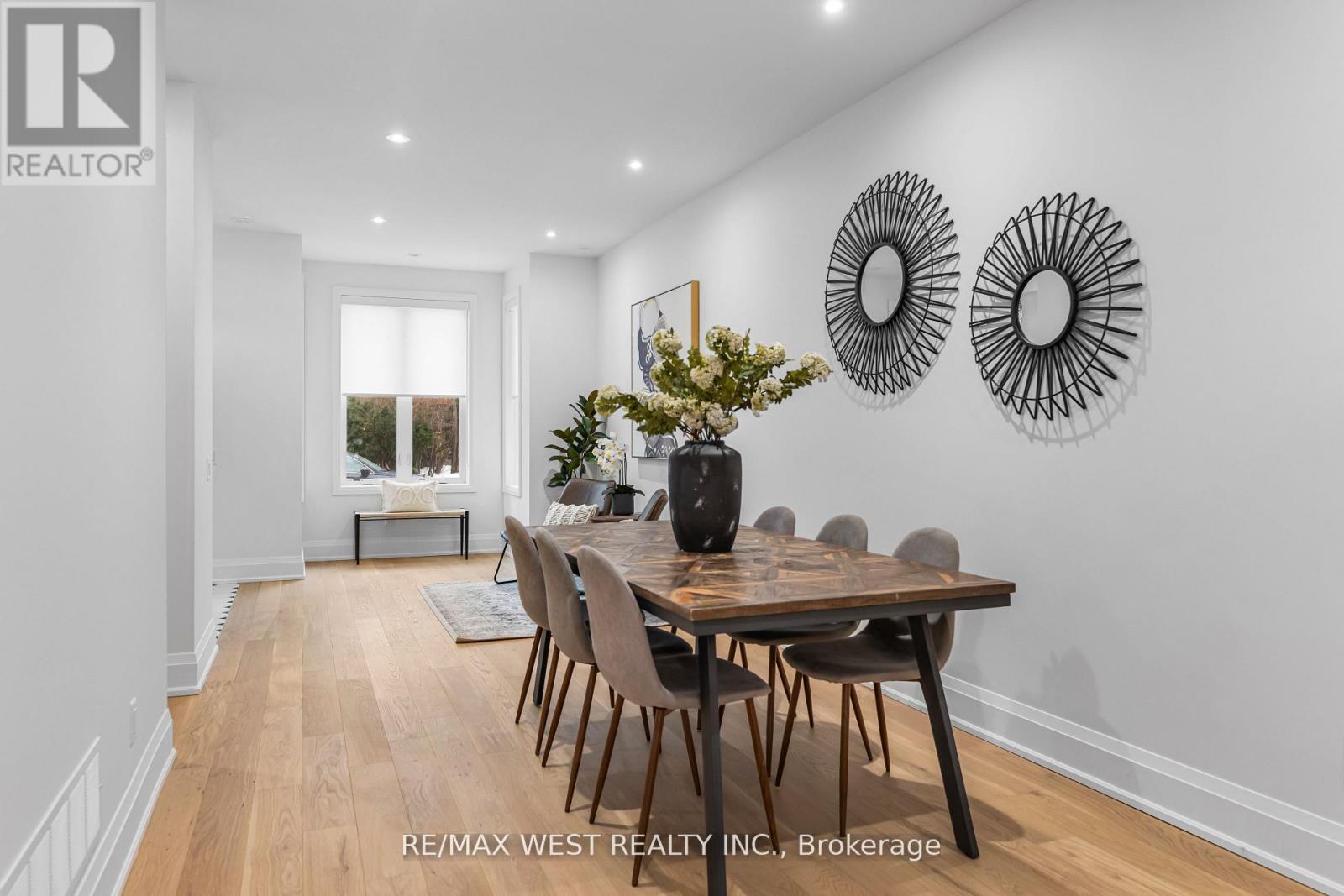 64 Gwynne Avenue, Toronto, Ontario  M6K 2C4 - Photo 7 - W13004038