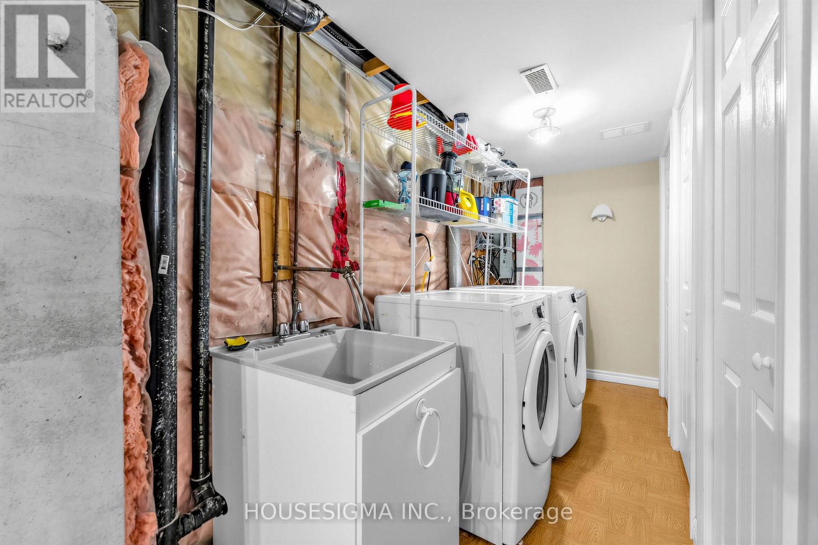 3987 Discovery Court, Mississauga, Ontario  L5N 7H8 - Photo 24 - W13004056