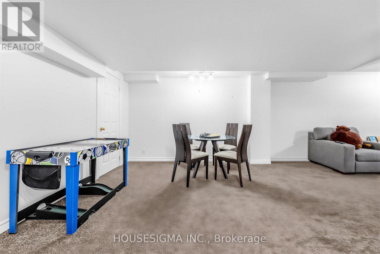 3987 Discovery Court, Mississauga, Ontario  L5N 7H8 - Photo 26 - W13004056