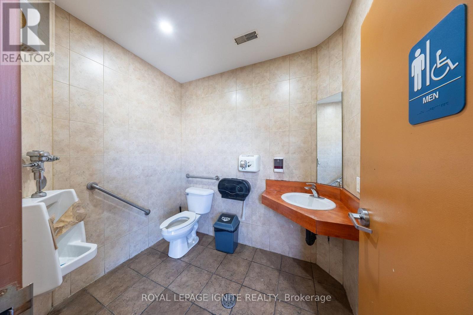 1 - 1706 Dundas Street E, Mississauga, Ontario  L4X 1L7 - Photo 12 - W13004064