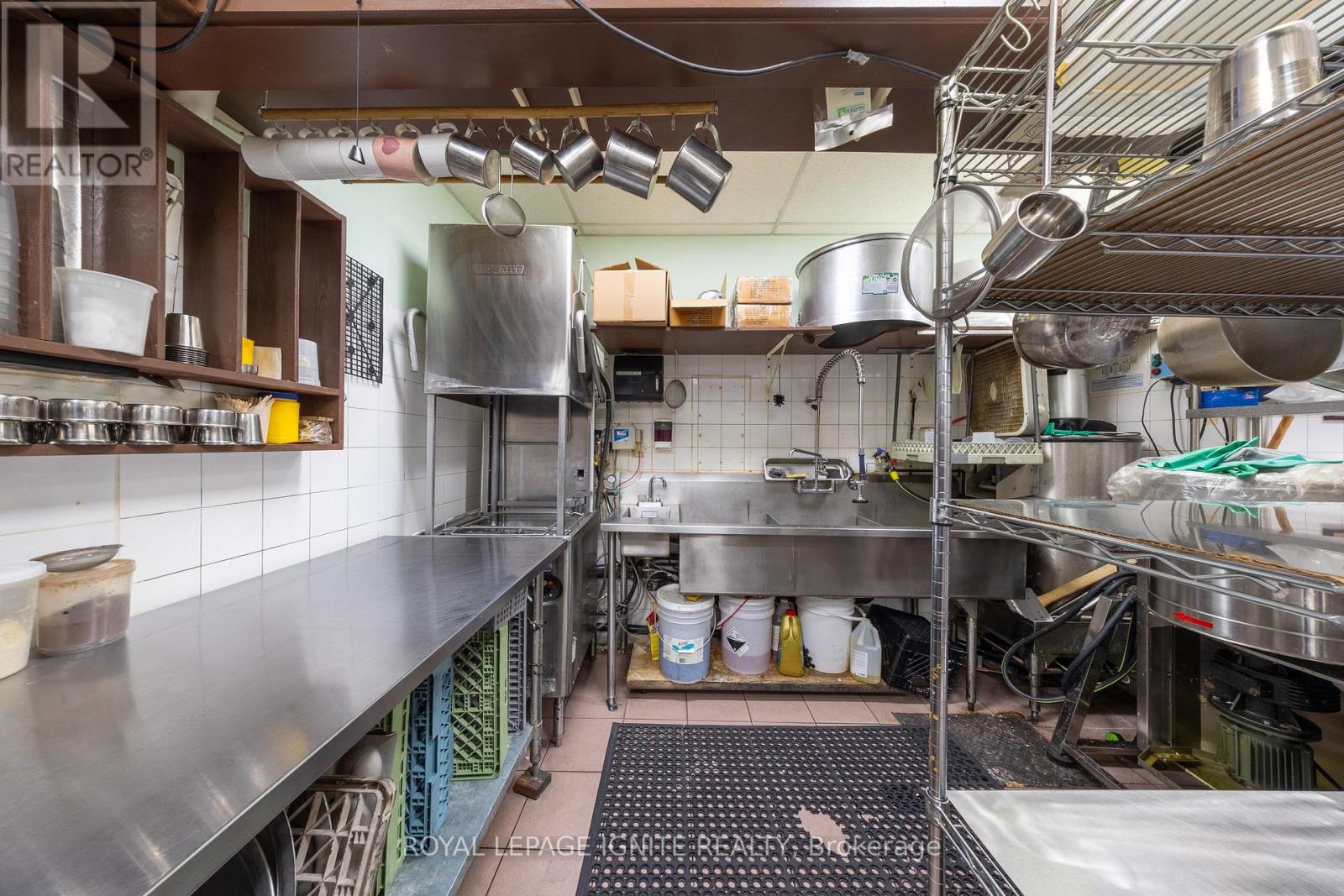 1 - 1706 Dundas Street E, Mississauga, Ontario  L4X 1L7 - Photo 17 - W13004064