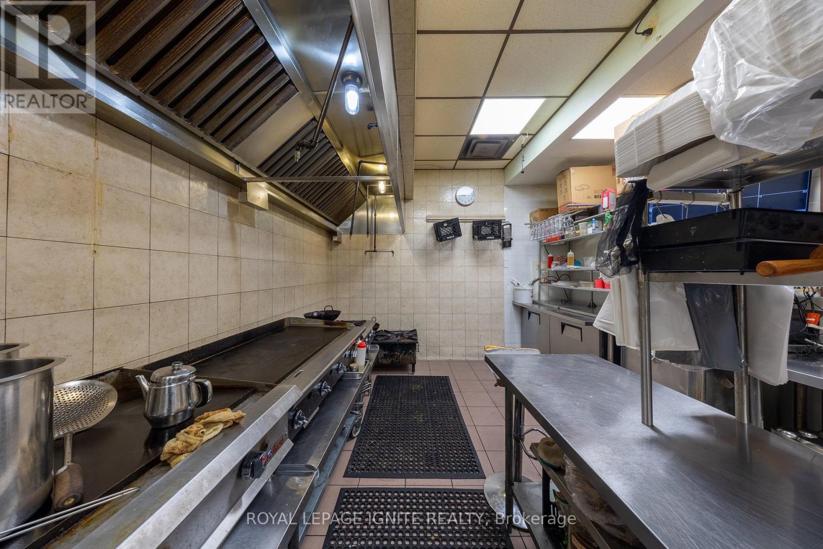 1 - 1706 Dundas Street E, Mississauga, Ontario  L4X 1L7 - Photo 19 - W13004064