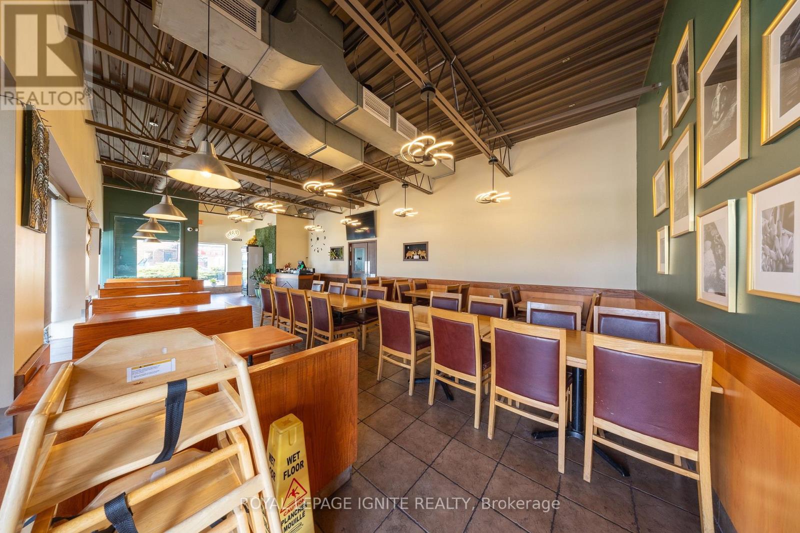 1 - 1706 Dundas Street E, Mississauga, Ontario  L4X 1L7 - Photo 5 - W13004064