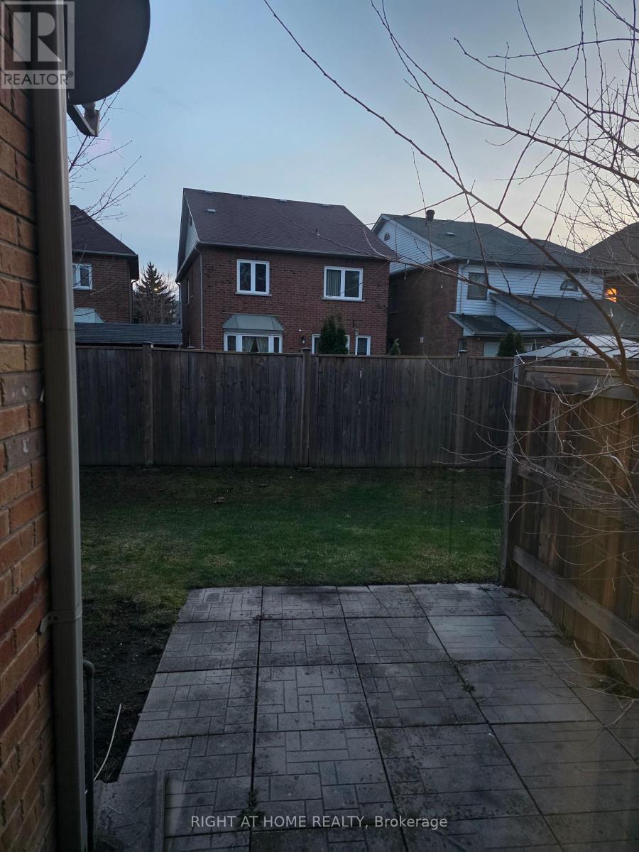 19b - 5865 Dalebrook Crescent, Mississauga, Ontario  L5M 5X1 - Photo 14 - W13004070