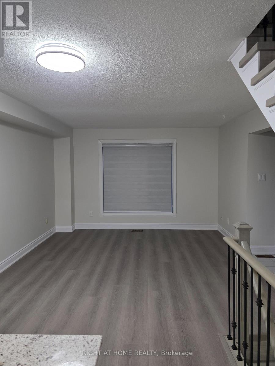 19b - 5865 Dalebrook Crescent, Mississauga, Ontario  L5M 5X1 - Photo 4 - W13004070