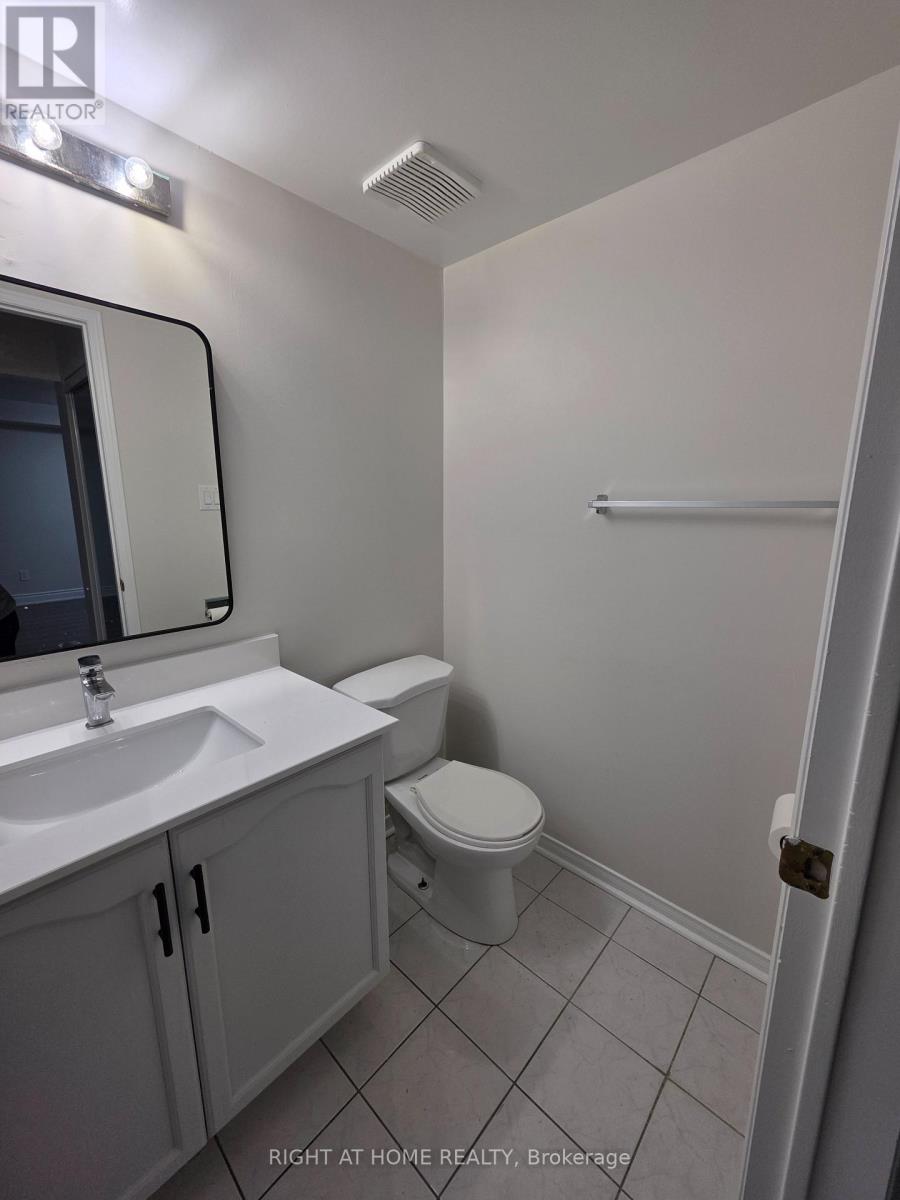 19b - 5865 Dalebrook Crescent, Mississauga, Ontario  L5M 5X1 - Photo 5 - W13004070