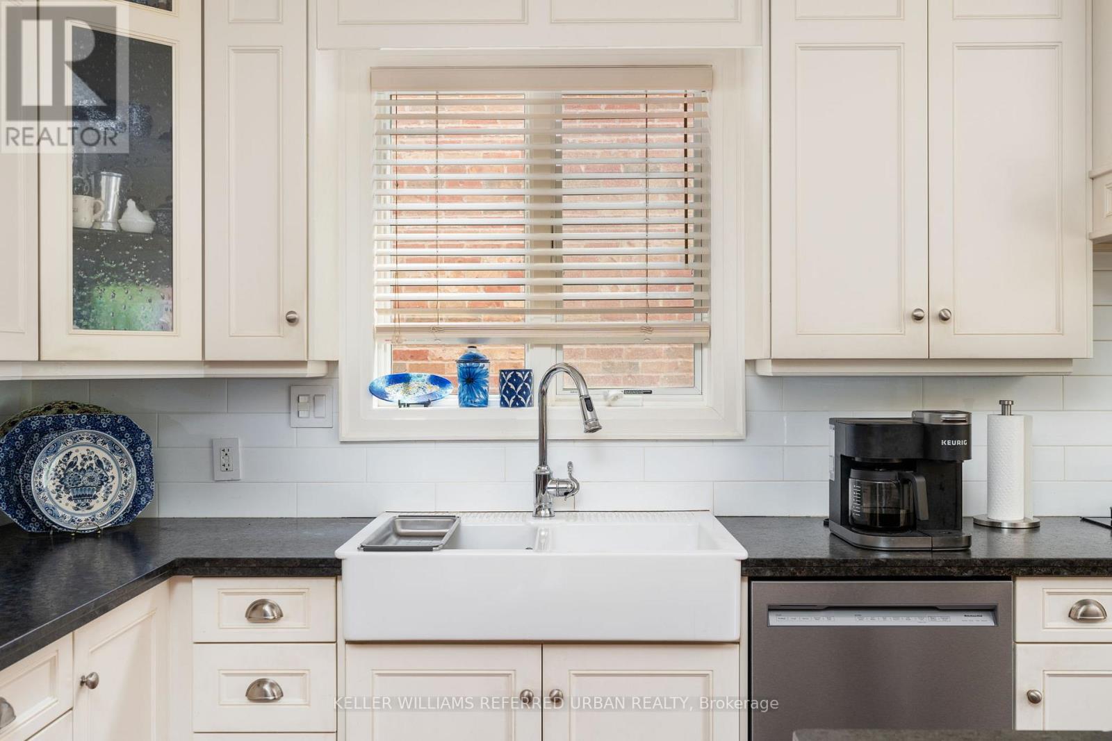 317 Rathburn Road, Toronto, Ontario  M9B 2L7 - Photo 14 - W13004108