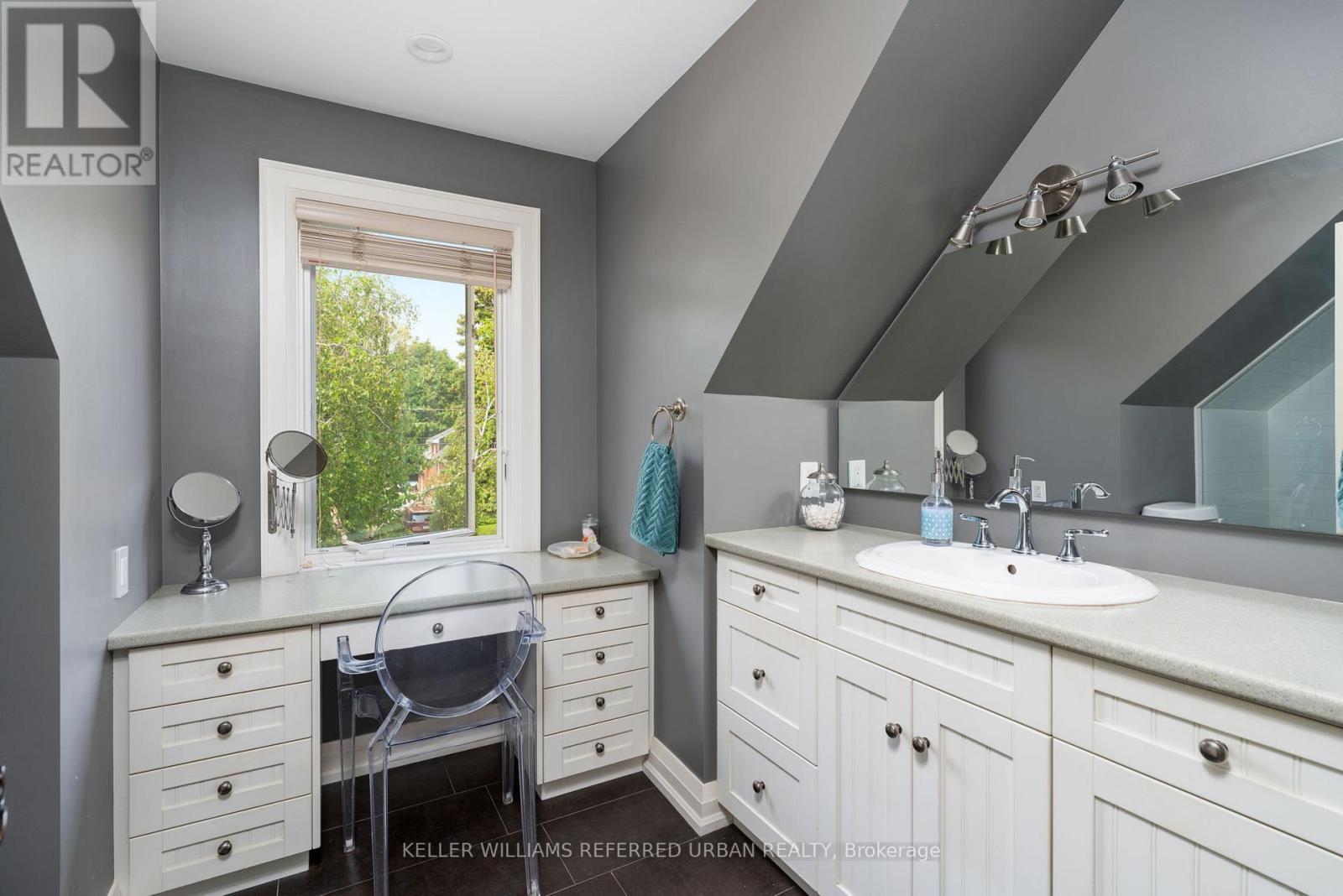 317 Rathburn Road, Toronto, Ontario  M9B 2L7 - Photo 33 - W13004108