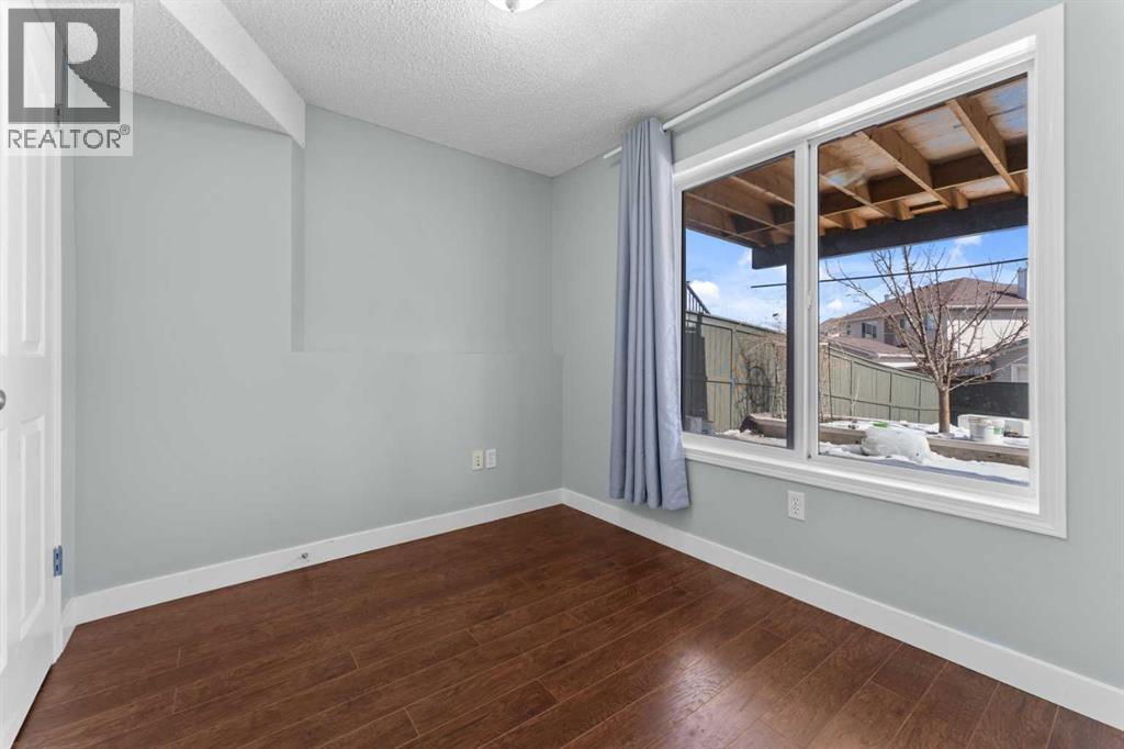 28 Panamount Lane NW, Calgary, Alberta  T3K 5Y3 - Photo 13 - A2301242