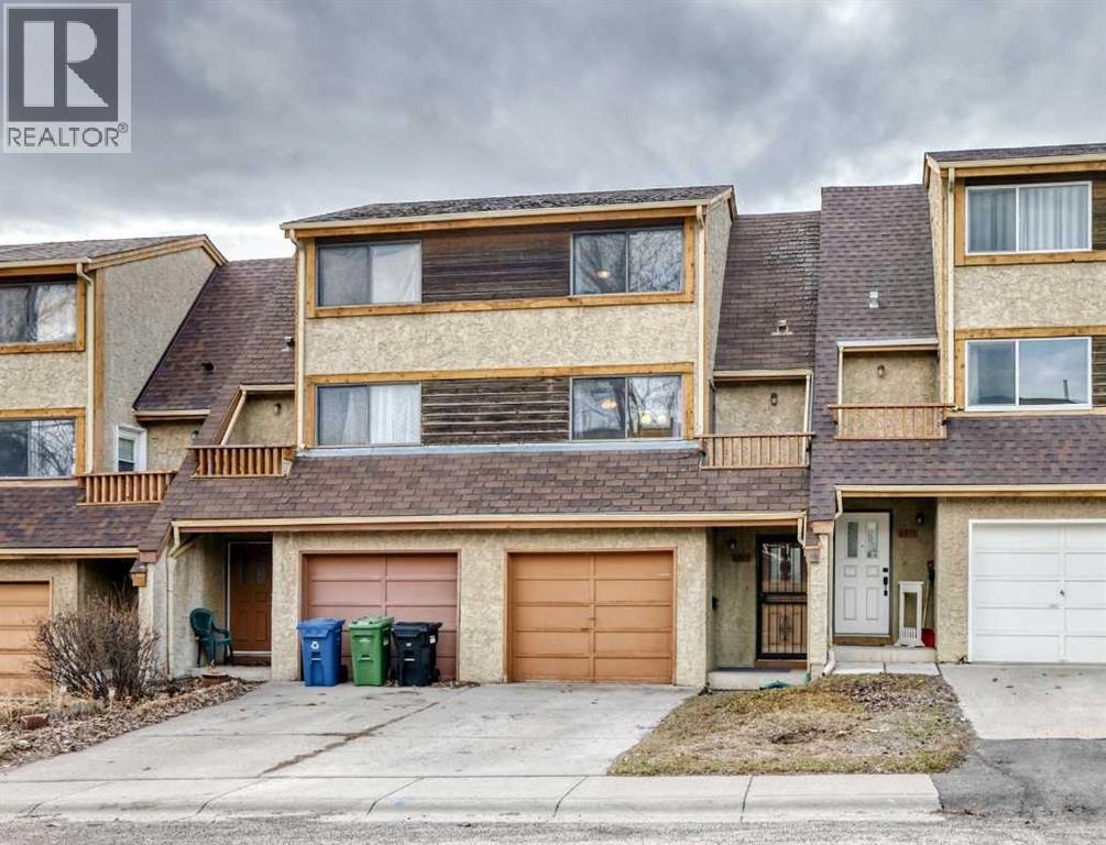 6909 Ranchero Road Nw, Calgary, Alberta  T3G 1J6 - Photo 3 - A2302172