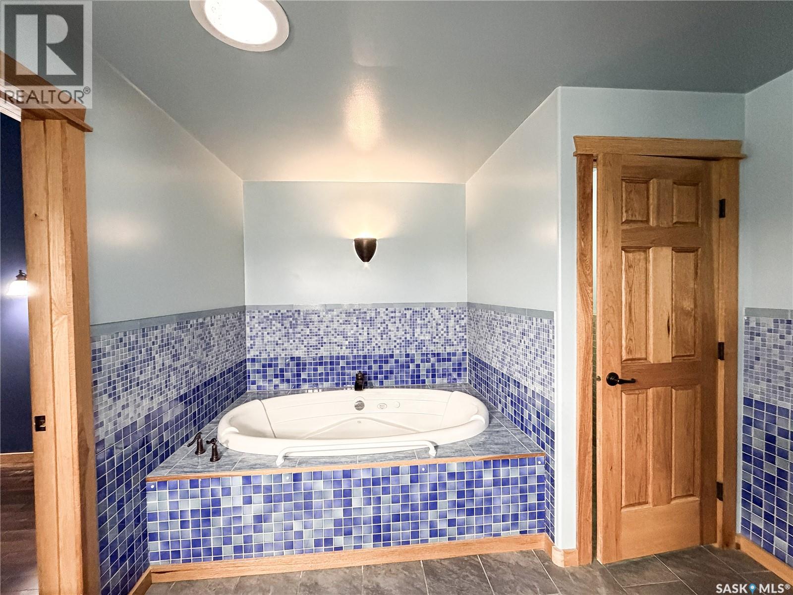 5 Acres Sw On Hwy 4, Meadow Lake Rm No.588, Saskatchewan  S9X 1Y4 - Photo 21 - SK033039