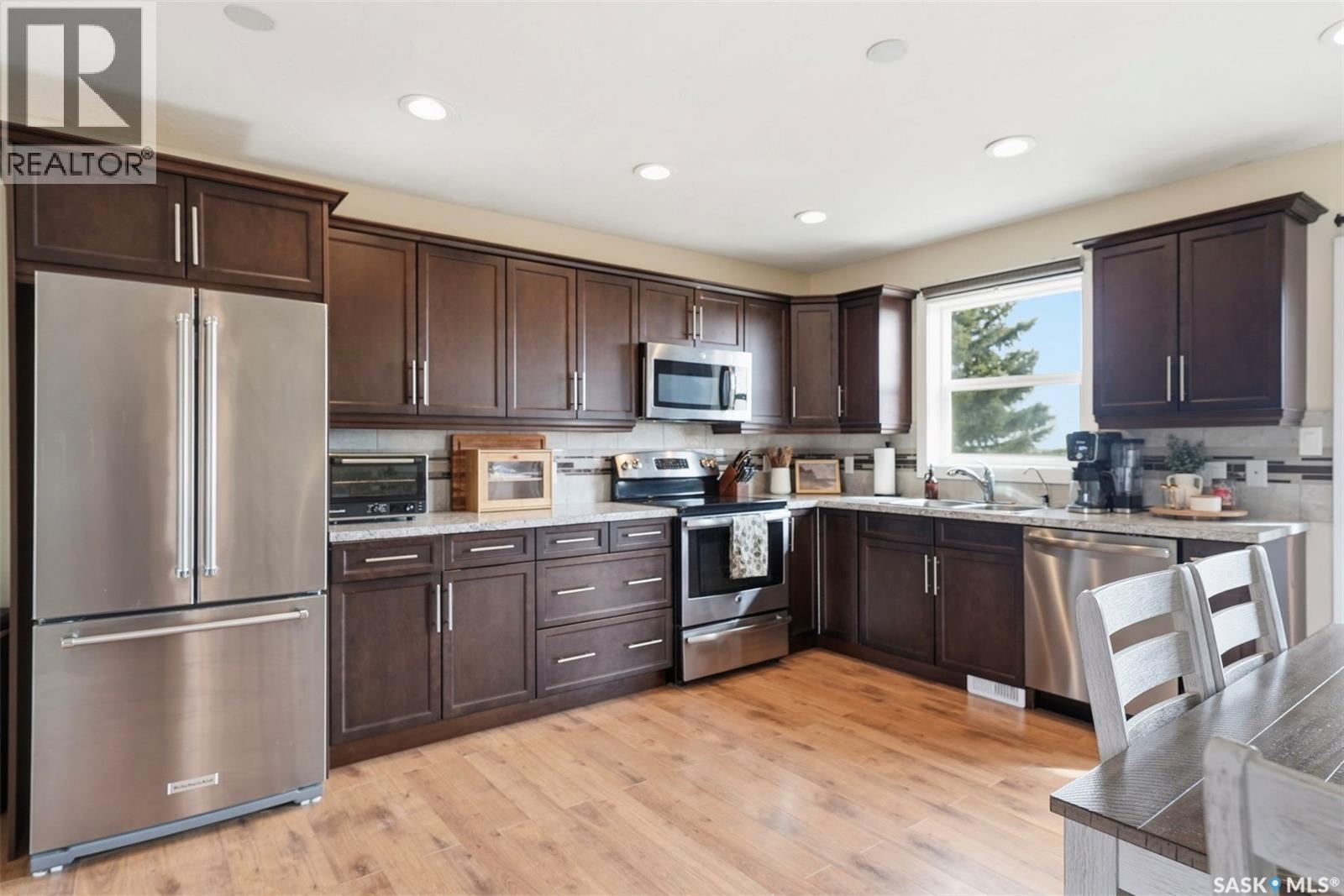 904 P Avenue, Perdue, Saskatchewan  S0K 3C0 - Photo 10 - SK033034