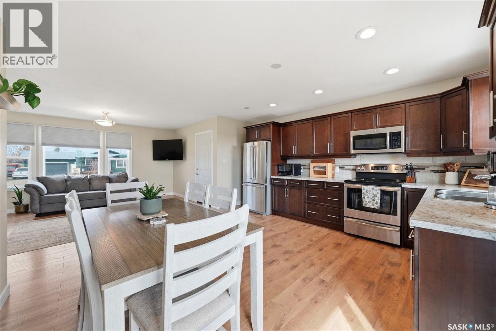 904 P Avenue, Perdue, Saskatchewan  S0K 3C0 - Photo 13 - SK033034